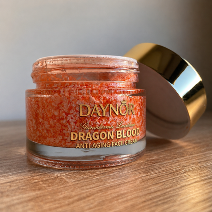 Sangre de Dragon Retinol Crema Anti edad - DAYNOR  ¡1 + 1 GRATIS!